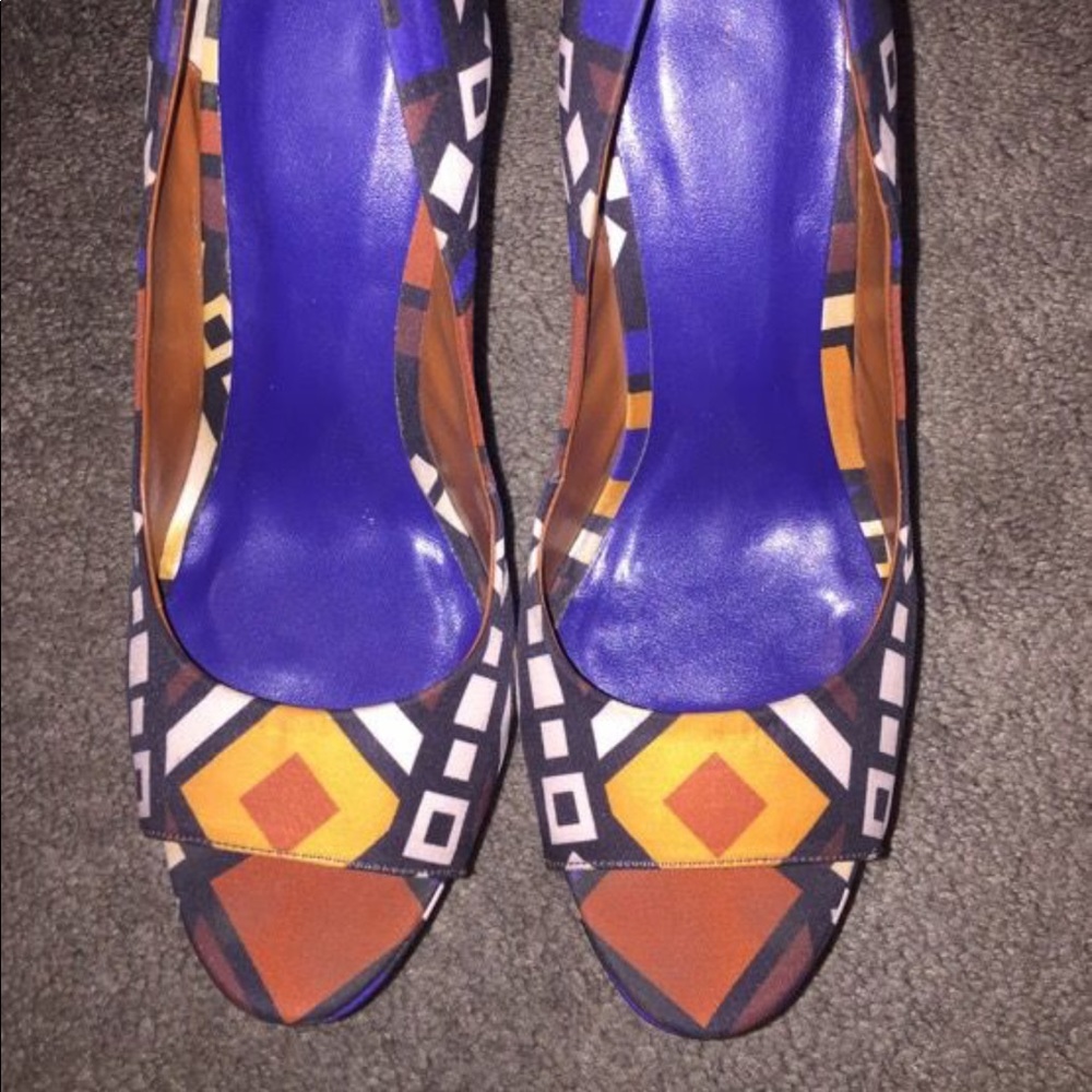 Woman shoes